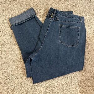 LIZ CLAIBORNE size 18W Buckled Back Deep Blue Stretch Capri SUPER CUTE!